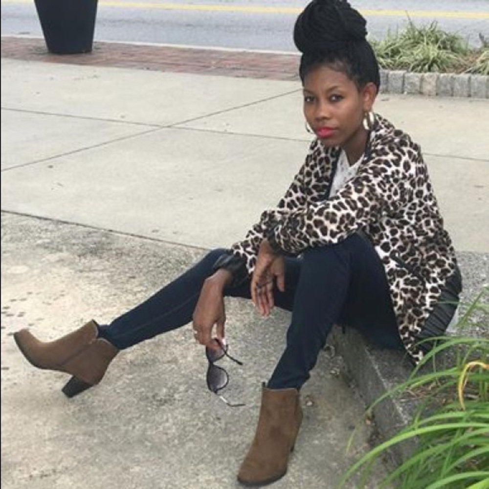 Faux suede khaki booties